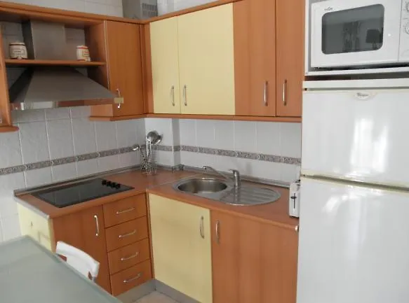 Apartamentos Abril Nerja 0*,  Spanien