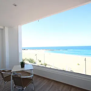 https://apartment-las-vistas-beach-view.tenerifehoteles.net